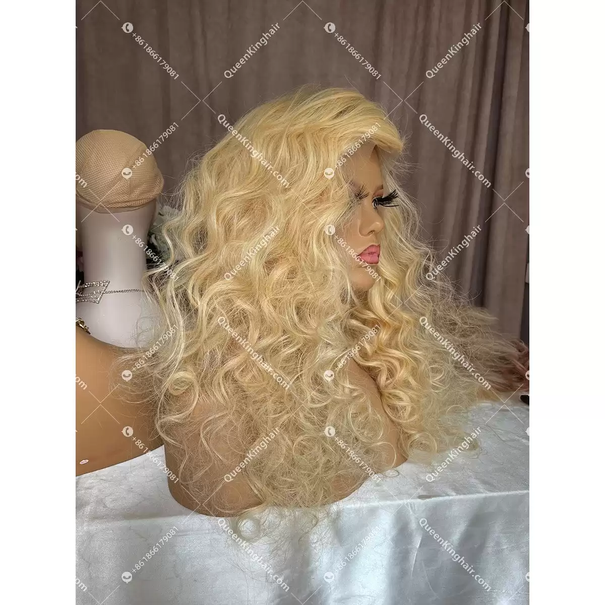 Ombre blonde LaceFrontWig 150%Density Curly