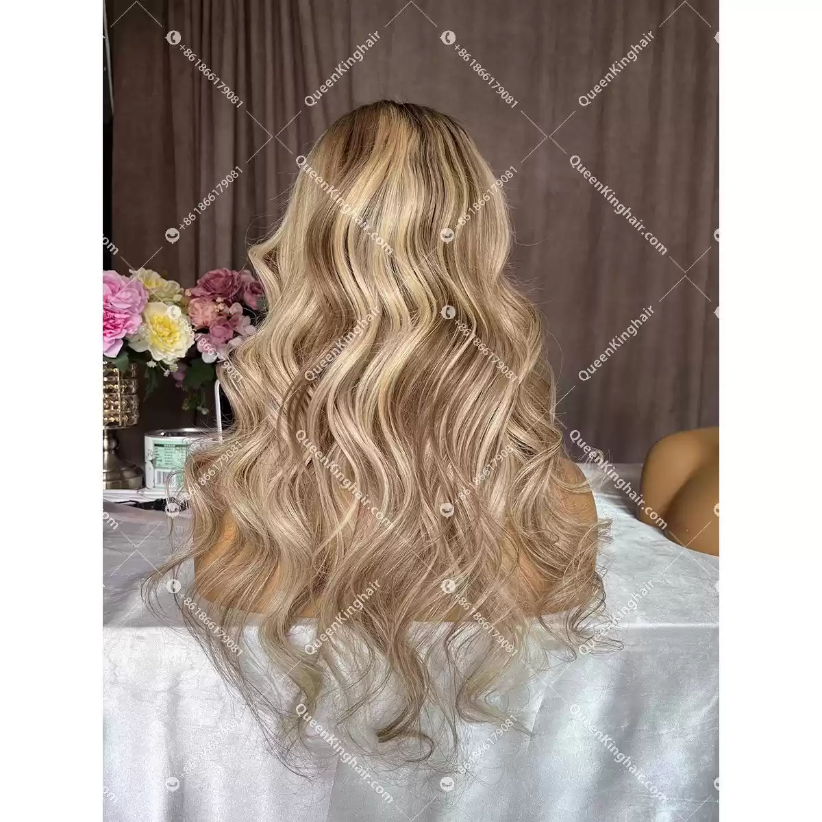 Vivi Lacefrontwig 150%Density Wavy