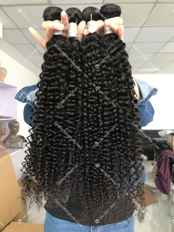 Kingky Curly 30Inch Brazilian Weft Hair Bundles Natural Color 100% Human Hair Weave 1/3/4 pcs for Africa American Women