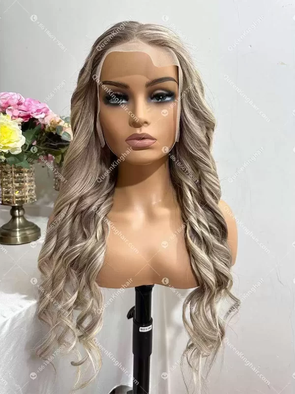Laila 13x6 Transparent lace 150% density Smoky Grey balayage lace front wig wavy