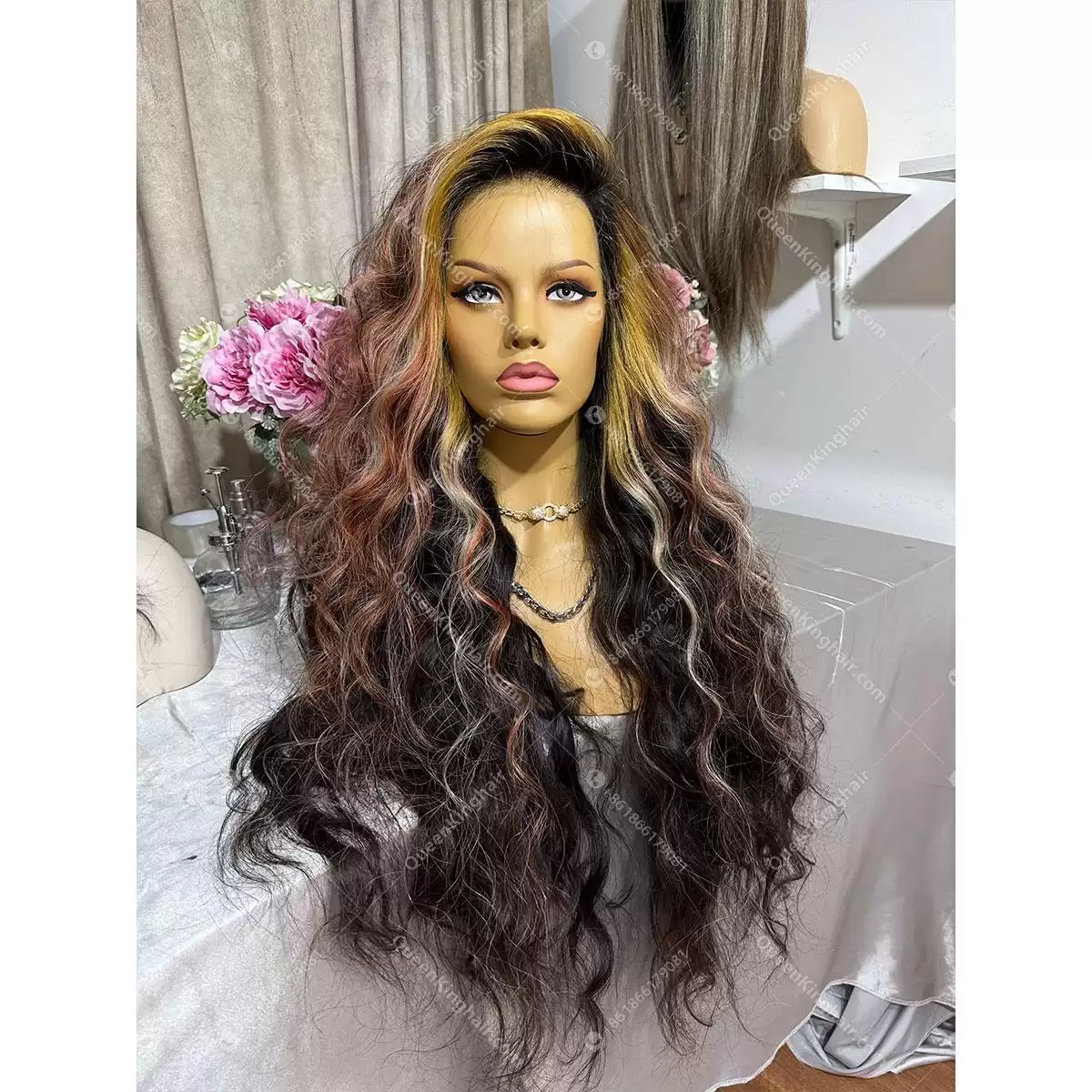 30 inches Hd lace 250% density blonde balayage black remy hair