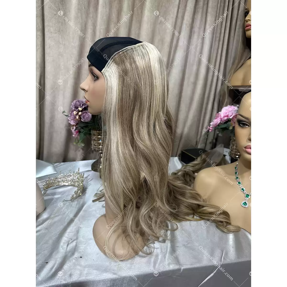 20 inches Blair 150 grams hat wig