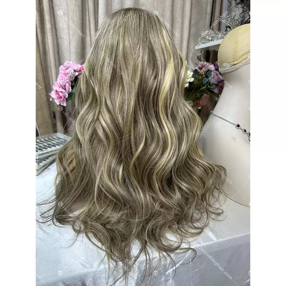18 5x5 Hd lace Khloe ashy brown roots with blonde balayage 250% density