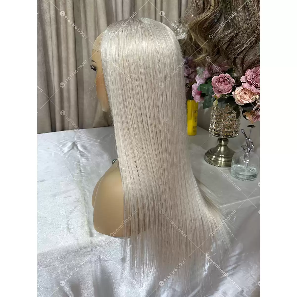 22 inches U part wig 200 grams ashy blonde