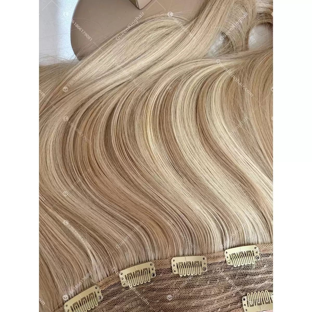 22 inches 300 grams big clip in European virgin hair extensions balayage color blonde