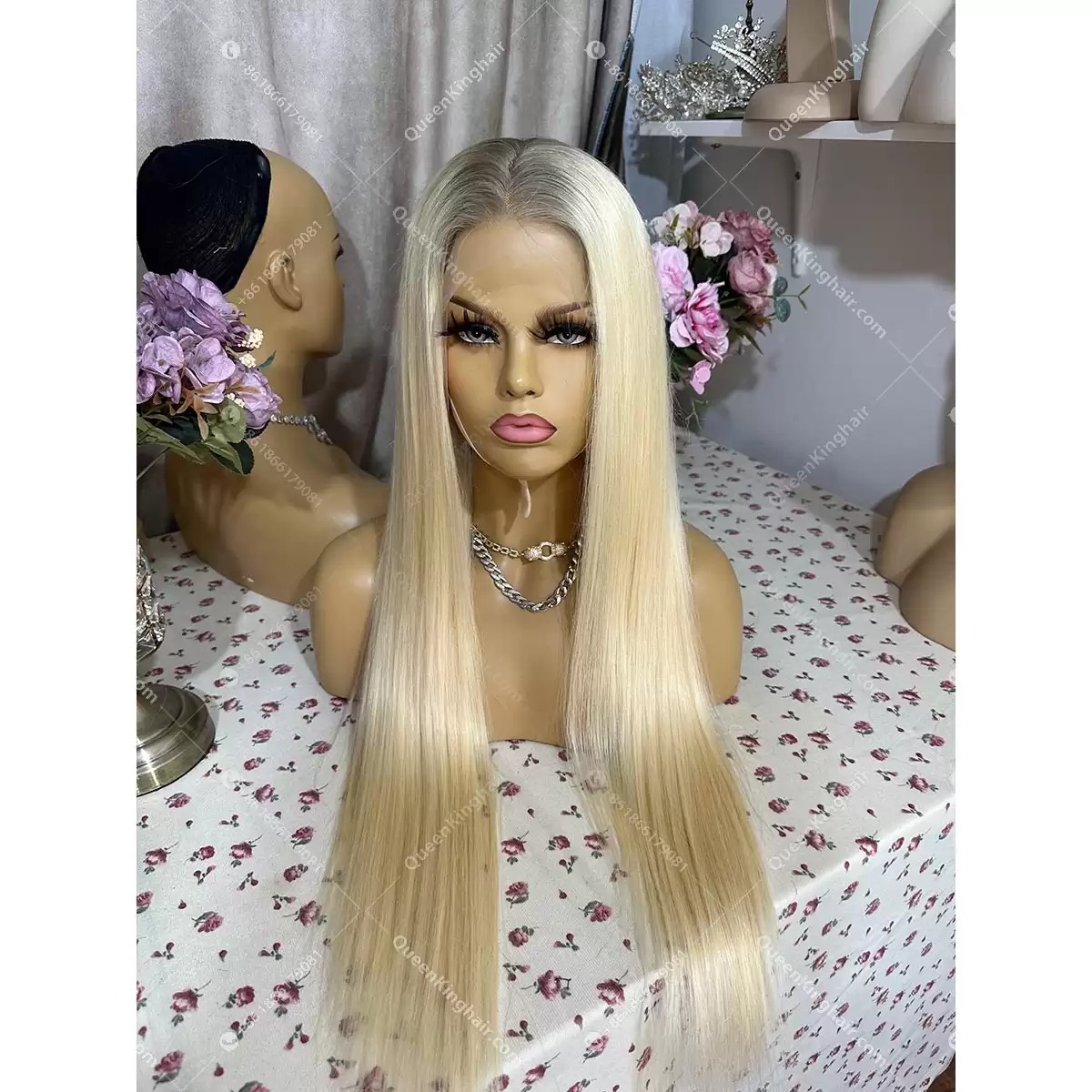 26 inches Hd lace 200% density 13x6 ombré ashy brown roots blonde wig
