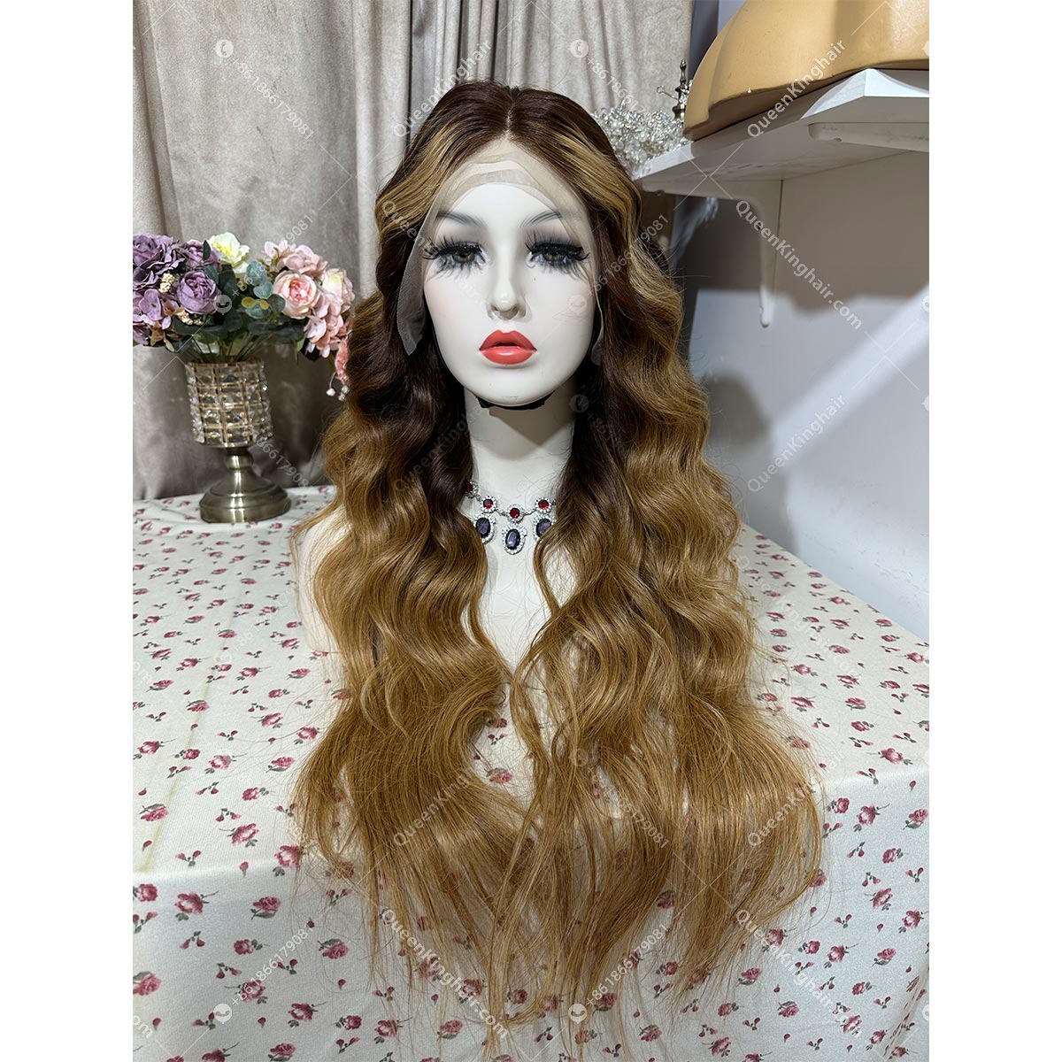 28 inches 13x6 transparent lace 200% density Beyoncé ombré camel color wig