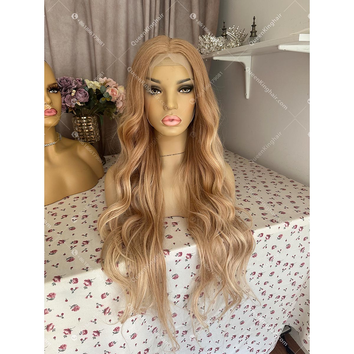 Jessi 28" 30" Long Wig 13x6 Transparent Lace Front Wig 200% Density Wavy Ombre Warm Blonde Balayage