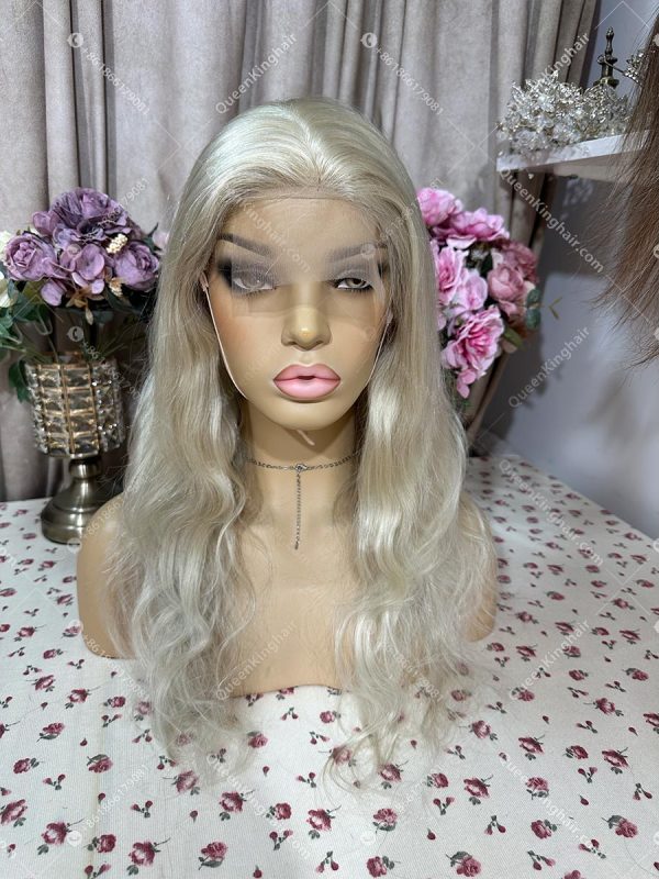 Ash Blonde All Hand Made with 4x4 Silk base and ear tab remy hair body wave 20‘’ 180% Density