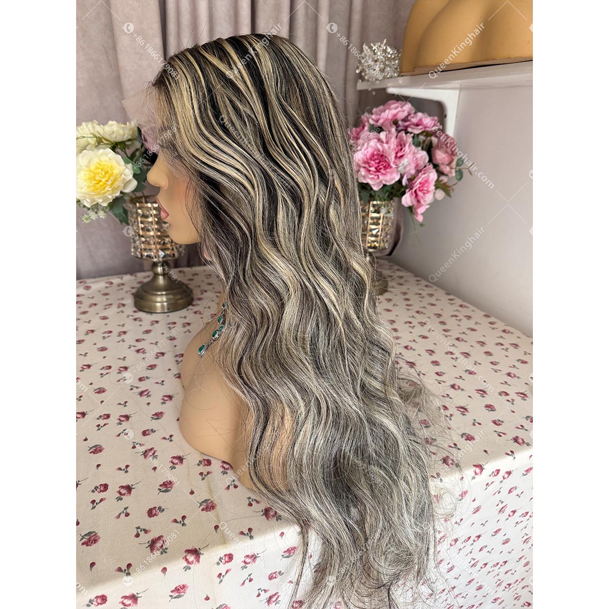Ombré 613 blonde and natural black balayage 13x6 150% density transparent lace wavy